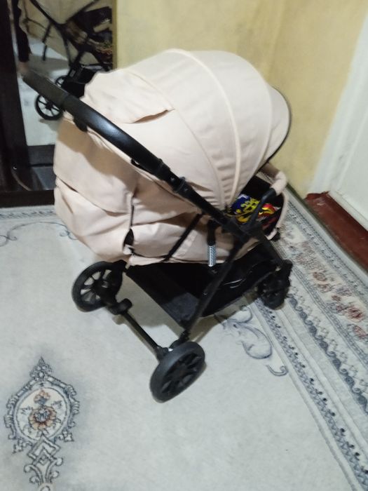 Продаетса коляска
