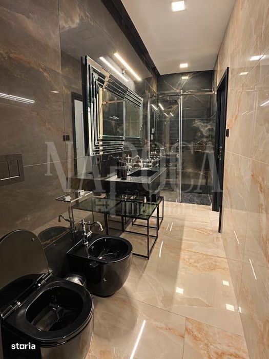 Apartament 4 camere de vanzare in Ultracentral, Cluj Napoca