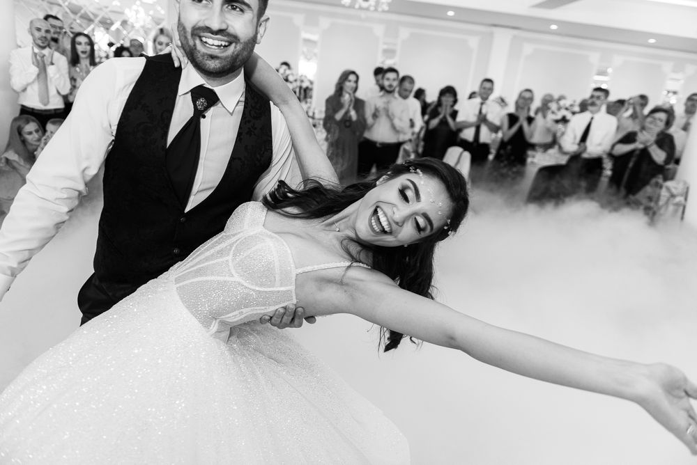 Fotograf/Video profesionist pentru evenimentul tău-prețuri accesibile