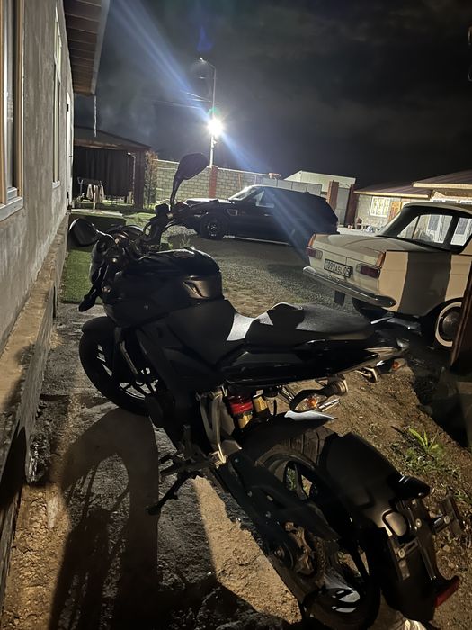 Bajaj pulsar ns200