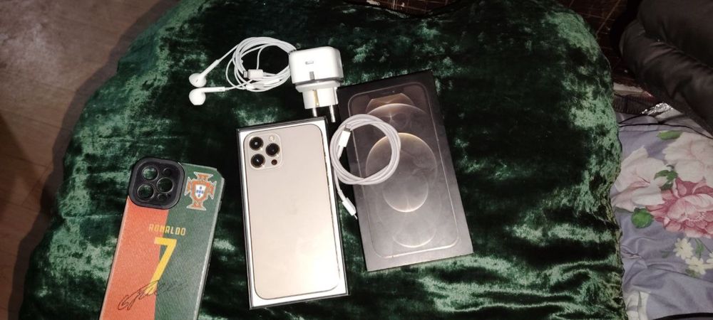 Iphone 12 pro max sotiladi y 81%