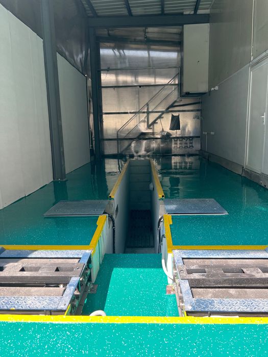 Pardoseli epoxidice si poliuretanice pentru interior si exterior