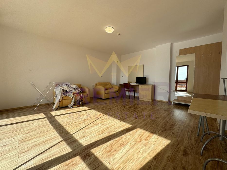 Продава се Двустаен апартамент в к.к. Слънчев бряг - 73 кв.м за 665 €/кв.м - Снимка #4