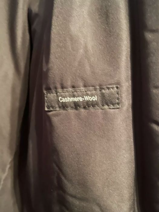 Черно палто HUGO BOSS