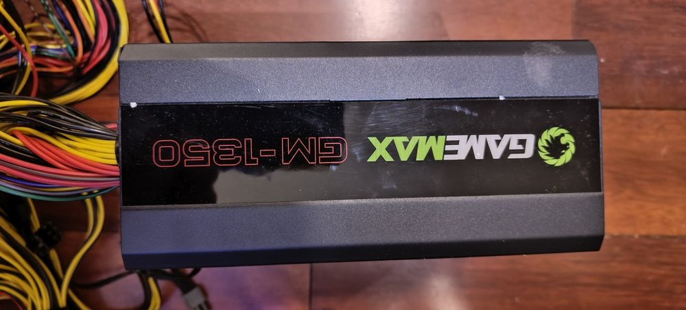 Захранване GameMax GM-1350 – 1350W, почти ново, в кутия!