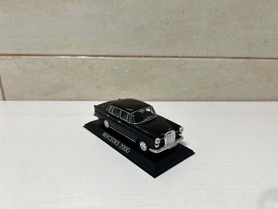 Macheta Mercedes 200D