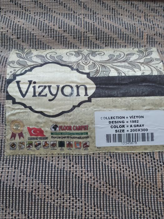 Продам ковры , цена 15000 ТГ.