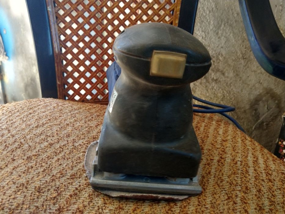 Джанти,Виброшлайш машинка FERM