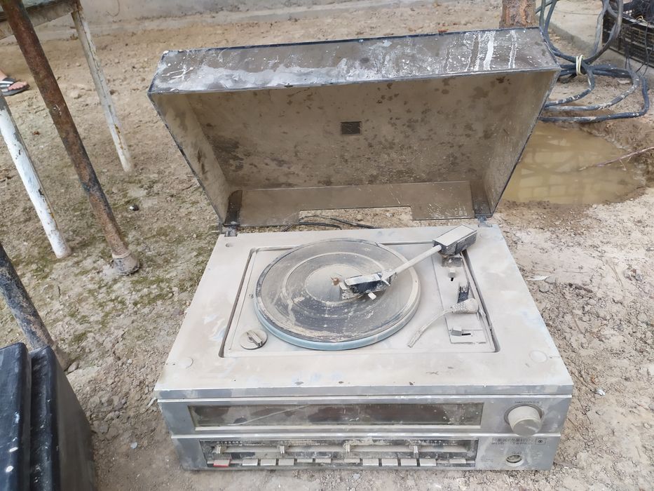 Radio plastinka Xolati o‘rta