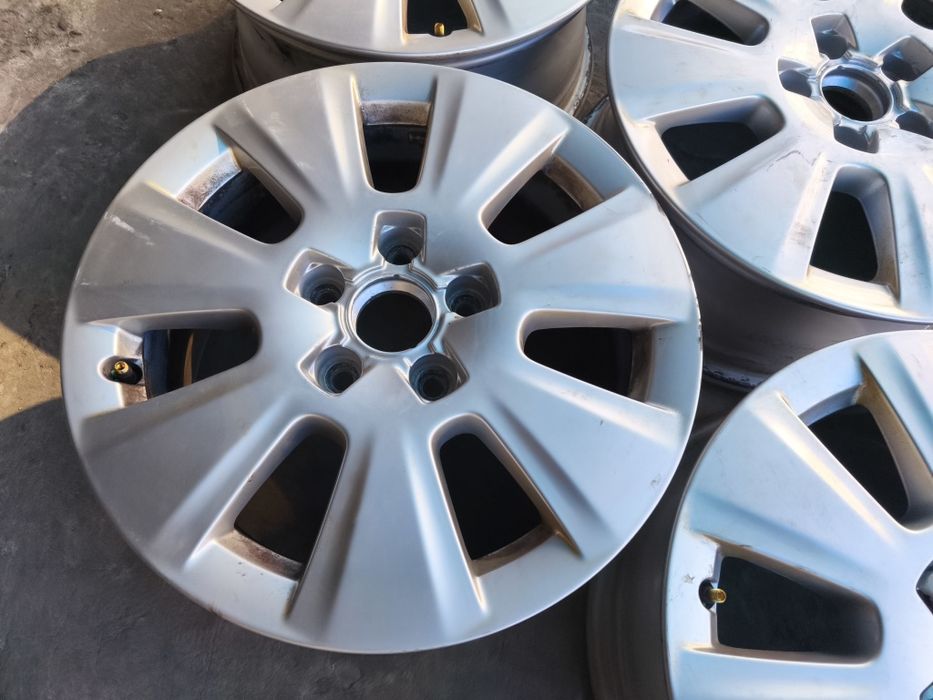 16" оригинални алуминиеви джанти за Audi A3/Vw/Skoda.