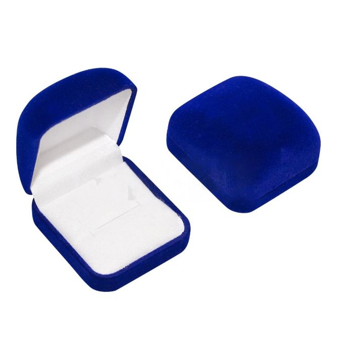 Футляры для украшений