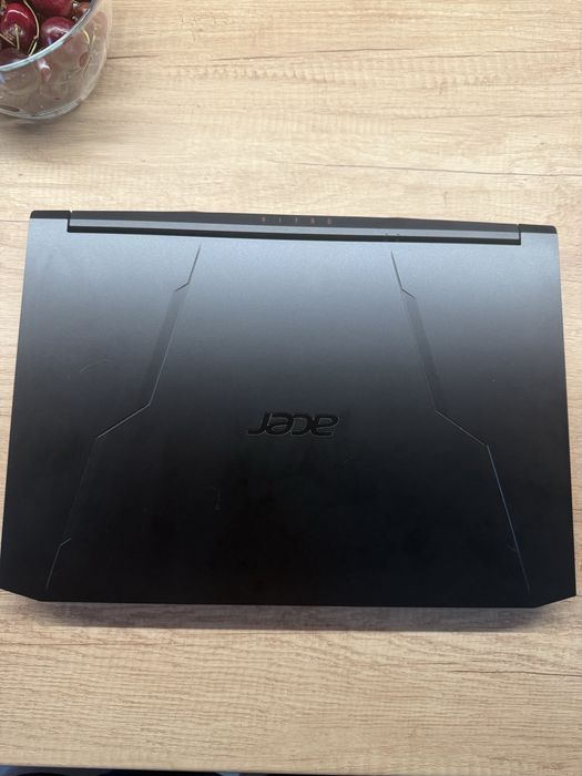 Laptop Gaming Acer Nitro 5 - AMD Ryzen 5 5600H, RTX 3050, Display 144Hz, 16 GB RAM, 512 GB SSD