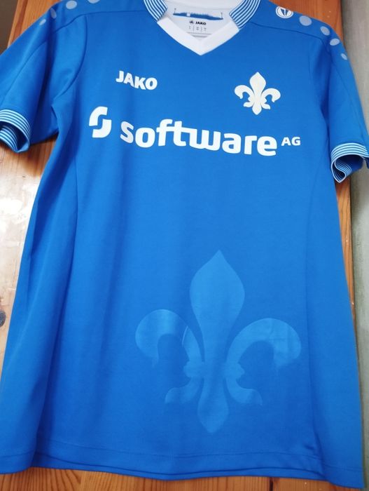 Футболни тениски (  Астън Вила, Виляреал, Дженоа, Дармщад