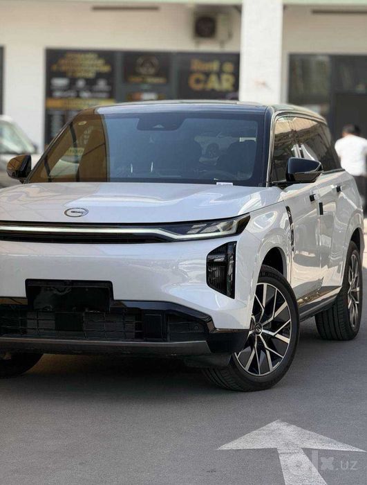 gac aion S7 4WD/