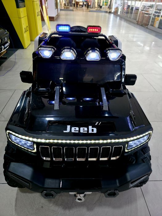 Yangi katta ikki kishilik baquvvat bolalar elektromobili sotiladi