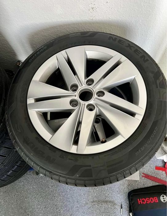Roti/ Jante aliaj R16 originale VW Golf 7 8 Caddy Jetta 205/55/16 vara