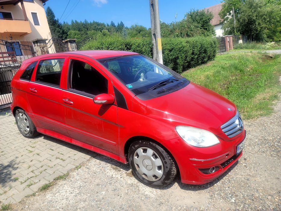 Mercedes B class, benzina și gpl