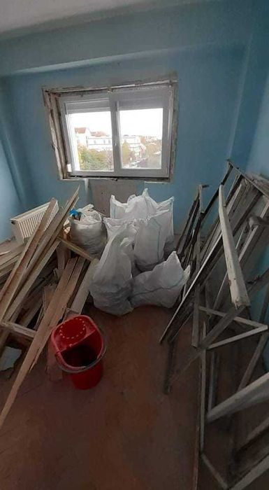 Ridic moloz,deșeuri,debarasez apartamente/case