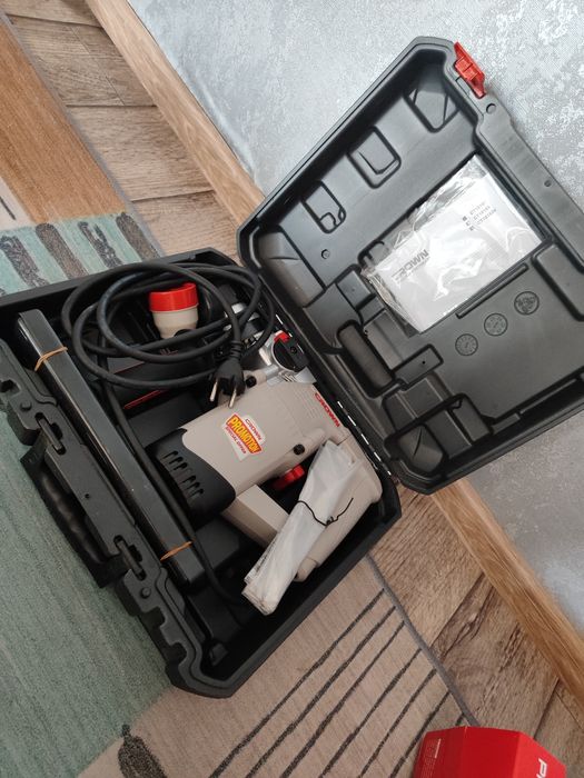 Перфоратор CROWN CT18187 SDS-Plus