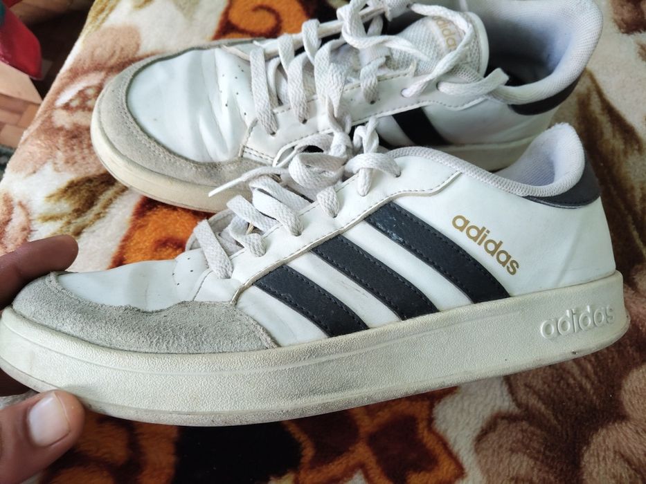 Маратонки Адидас