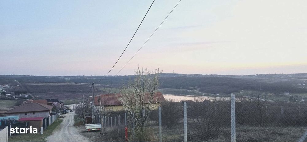 Teren de vânzare, loc. Paleu