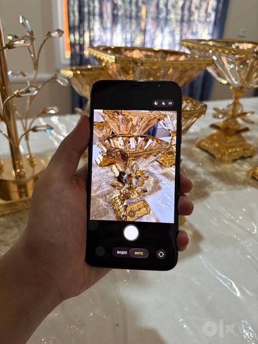 Iphone 11 pro max 64 tali 74 yonk karopka bor 2 ta simkartli
