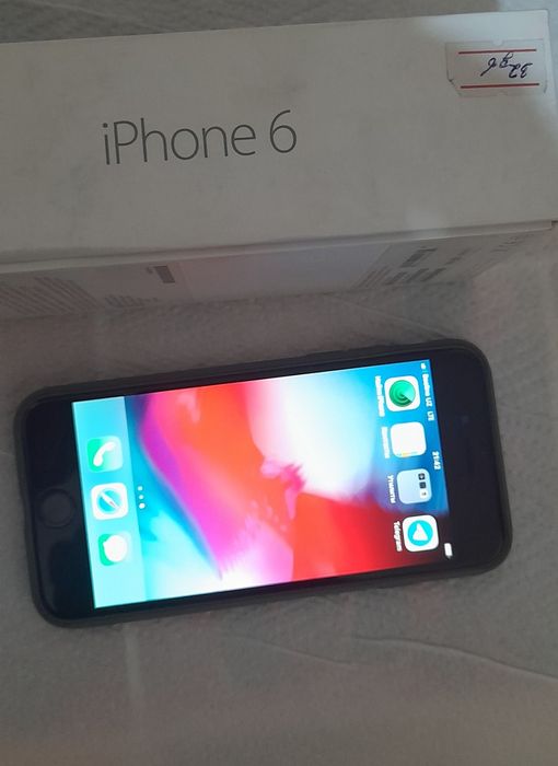 iPhone 6 32ГБ.При ней есть коробка,инструкция,зарядное устройство.