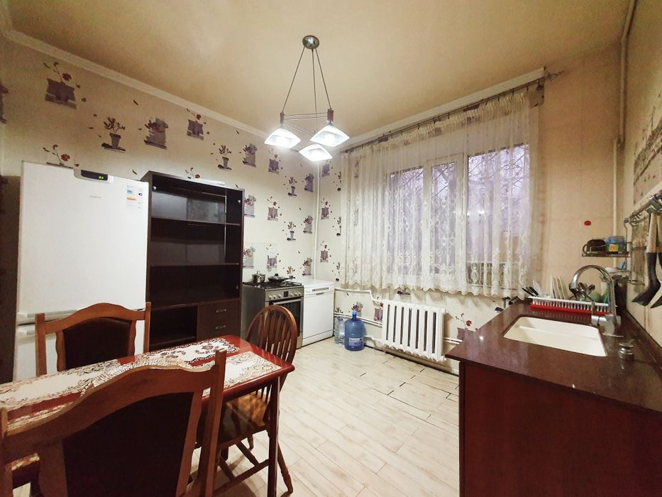 Сдается 2х комн квартира в Центре