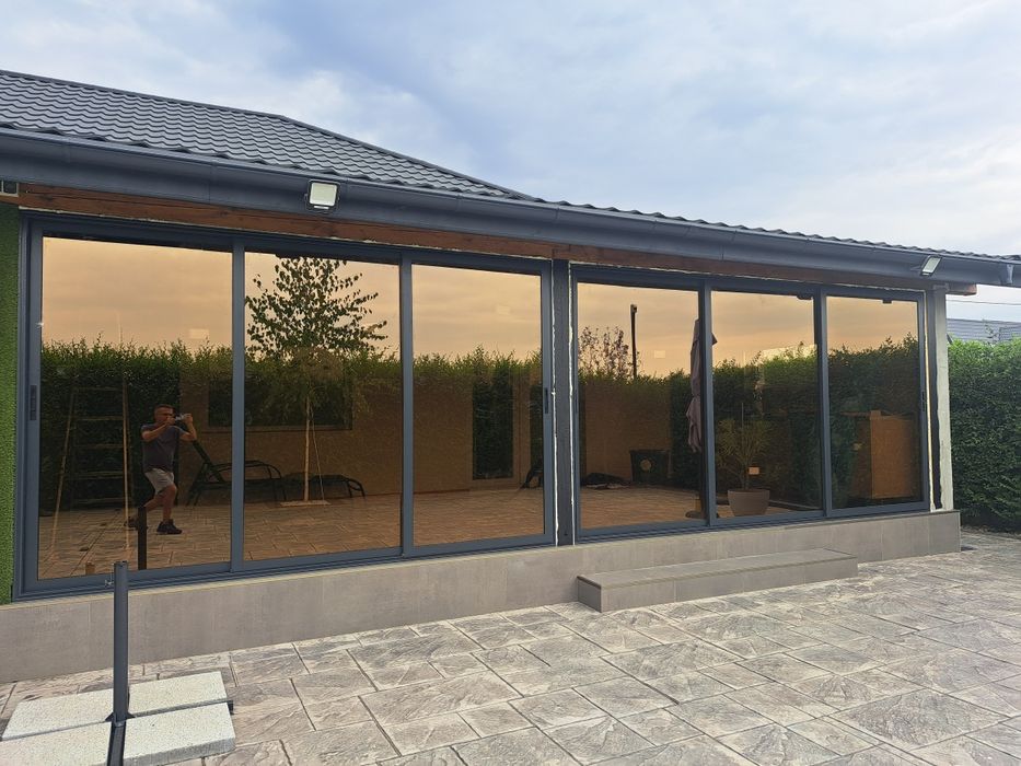 Inchideri terase foisoare balcoane cu usi glisante