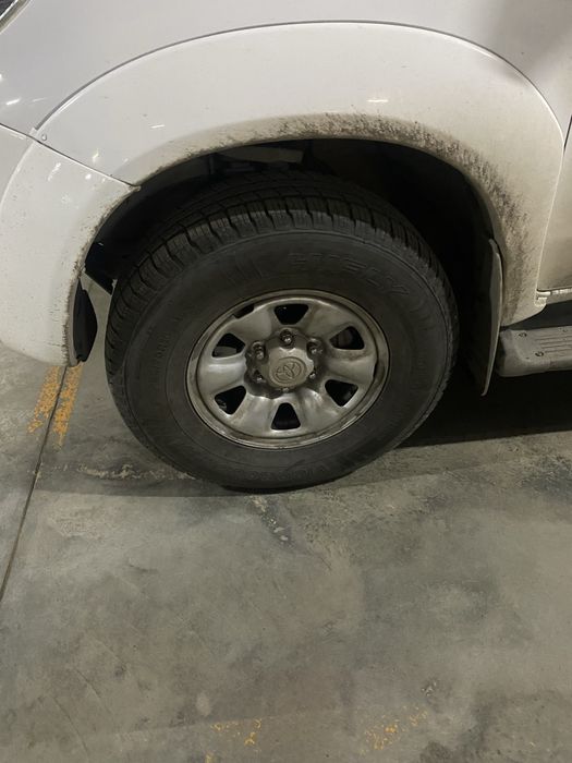 Продам шины с дисками R16