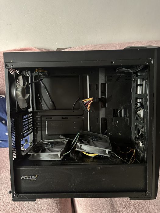 Carcasa pc cooler master mb 500+sursa