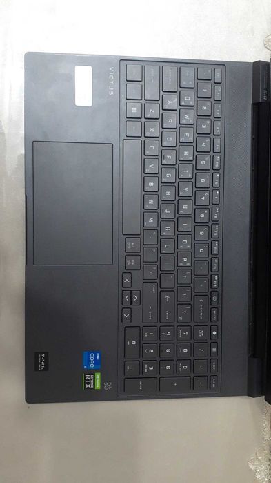 Ноутбук HP Victus 15-fa0051tx
8/256 RTX 3050 yangidek