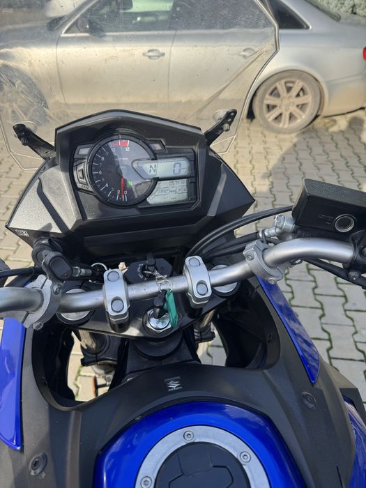 Suzuki Vstrom DL 650 XT cu ABS,Traction control