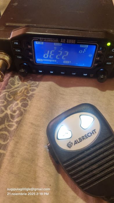 Statie Radio CB Albrecht AE 6890 cu fata detasabila