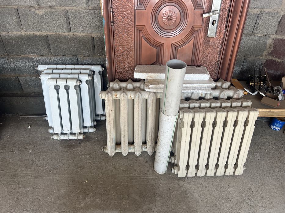 Чугунные батареи,радиаторы,батарейка