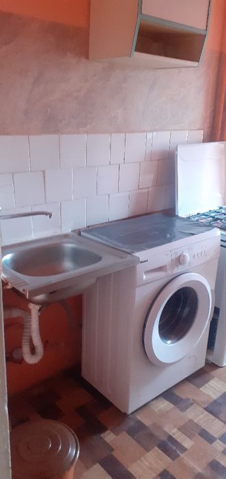 inchiriez Garsoniera conf.1,et.2