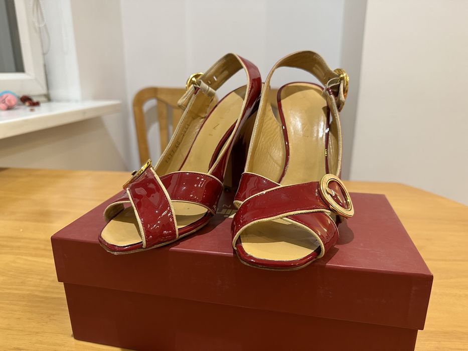 Босоножки Vicini