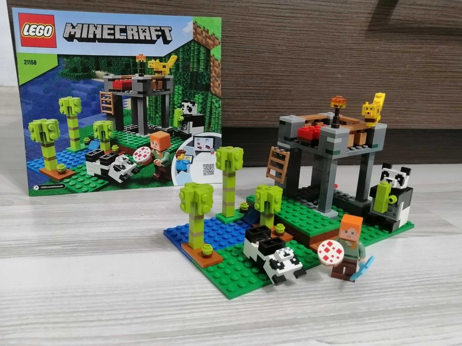 Pachet 2 seturi LEGO Minecraft: 21158 + 21162