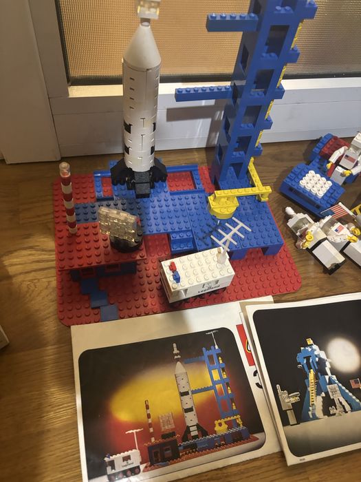 Lego legoland space vintage 358 367 moon landing rocket base
