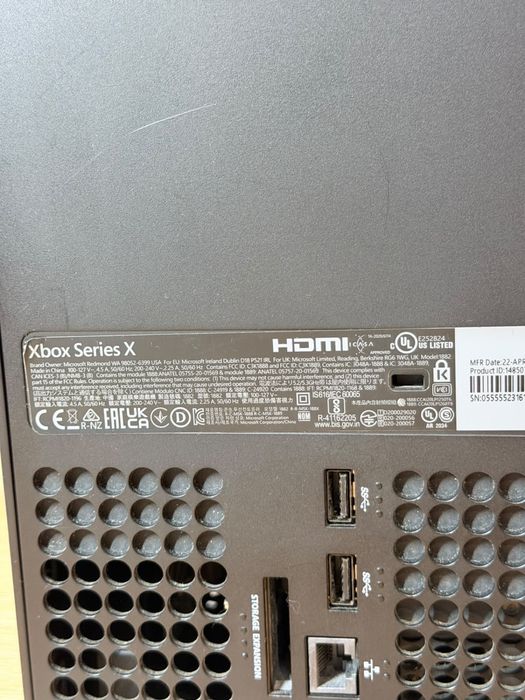 Consola Microsoft Xbox Series X, 1TB, Negru / 2 Manete / Jocuri