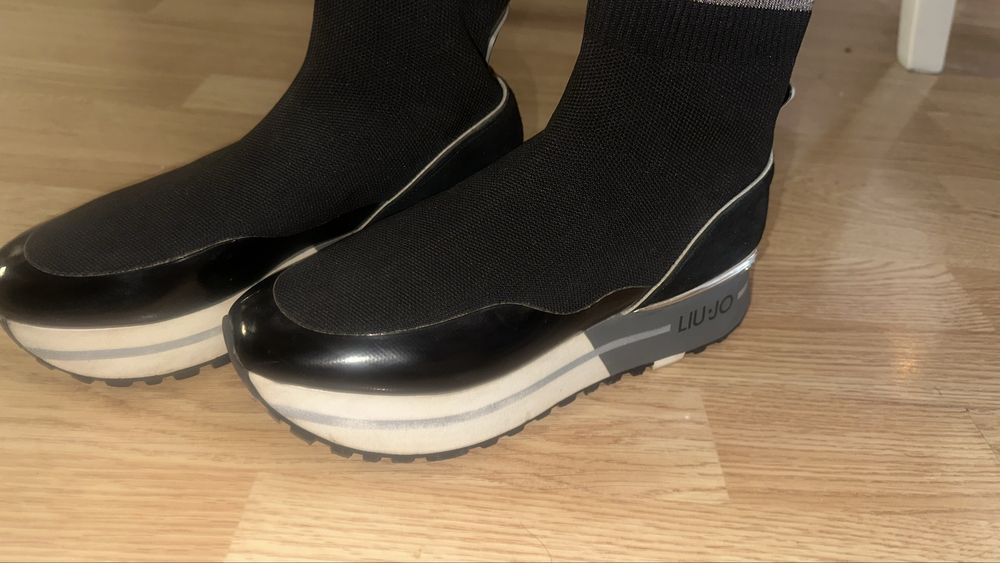 Liu Jo страхотни тип чорап