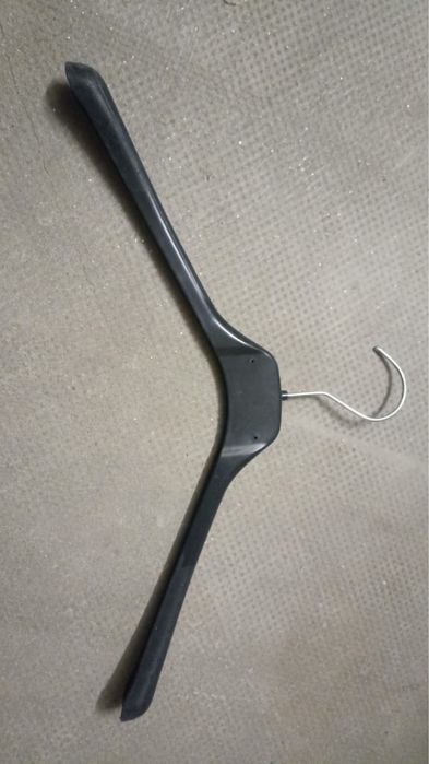 Umerase bluze, pantaloni, sacouri-geci