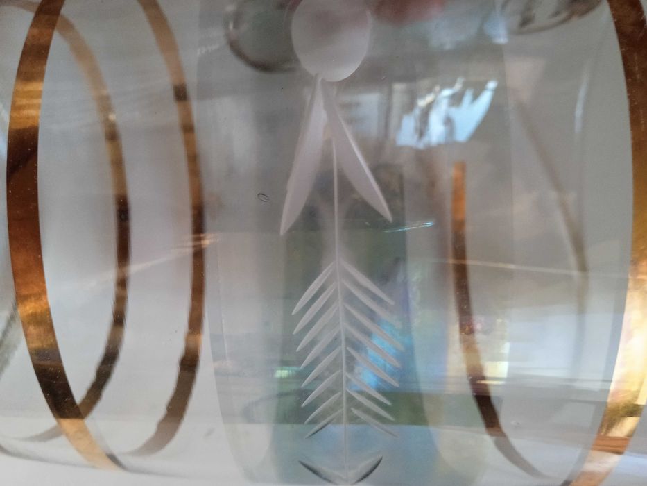 Кана за напитки антик гравиране позлата