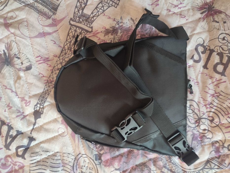 Мото чантичка за бедро