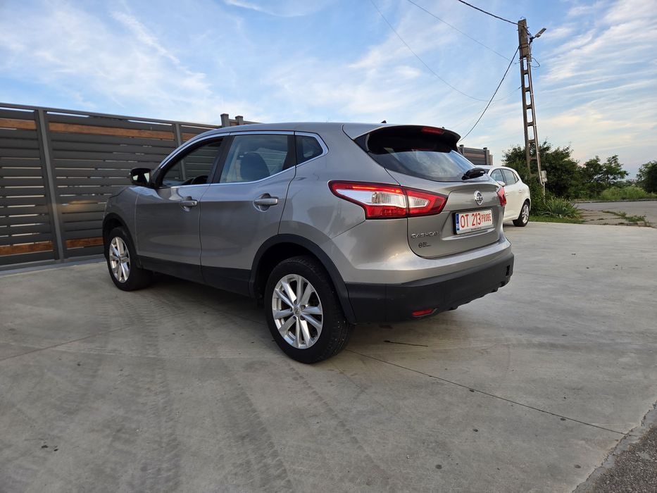 Nissan Qashqai 1.6dci 130cp automat