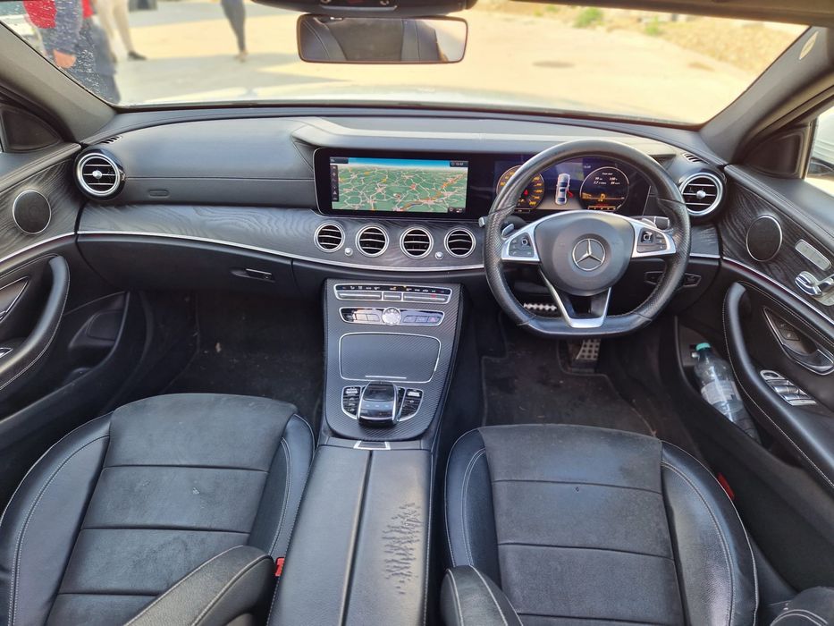 Dezmembrez mercedes e-class w213 2016-2020