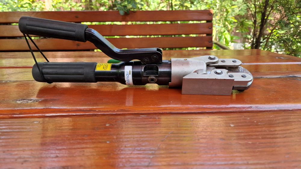 Taietor cabluri hidraulic Stanley Dubuis CG25 nou / Cutter cabluri