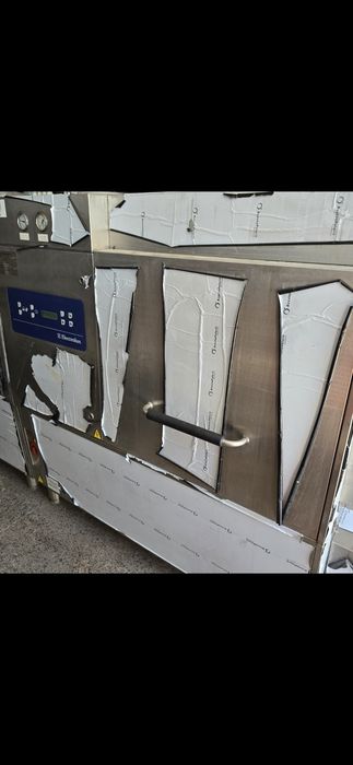Съдомиялна тунелна електролукс 13000лв