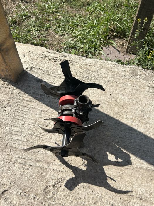 Cultivator pentru motocoasa