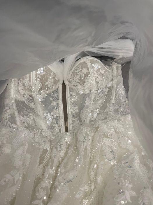 Продам свадебное платье